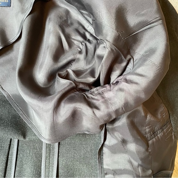 Brooks Brothers Milano Fit Button Jacket Charcoal Office Blazer Classic Preppy - Picture 13 of 15